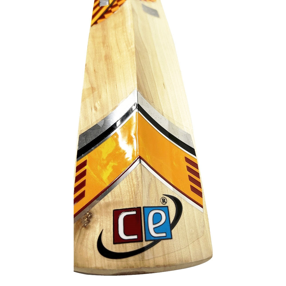 Cricket Bat Quick Silver English Willow Oiled and Knocked Full Size Short Handle by CE
